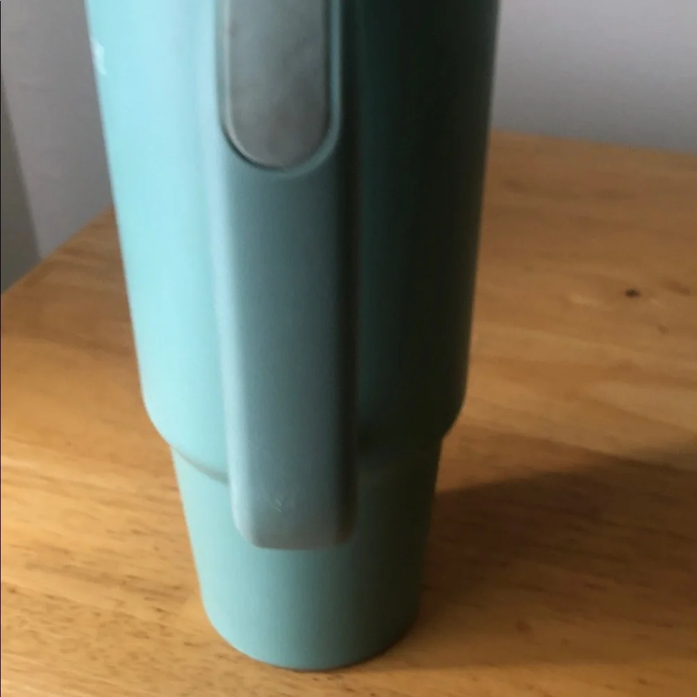 Stanley rare Seafoam Green Travel Mug with Handle - Picture 3 of 9